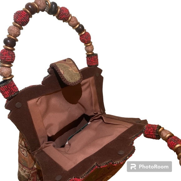 RARE Mary Frances Elephant Tapestry & Beaded Handle Bag - Picture 8 of 11